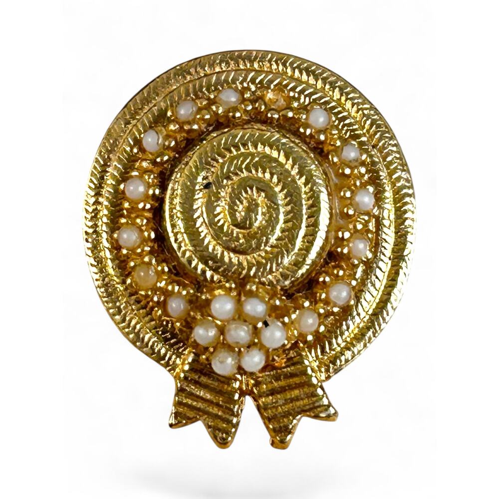 Vintage Ciner Gold Tone Sun Bonnet Hat Brooch Pin with Faux Pearls Signed